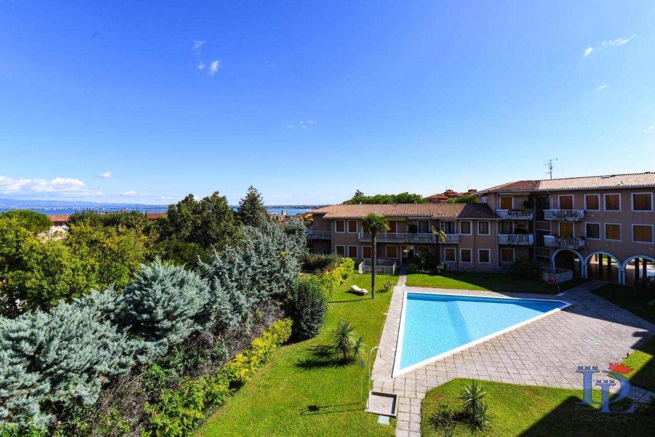 DesenzanoLoft Gardastar La stella del Lago Desenzano del Garda Exterior foto